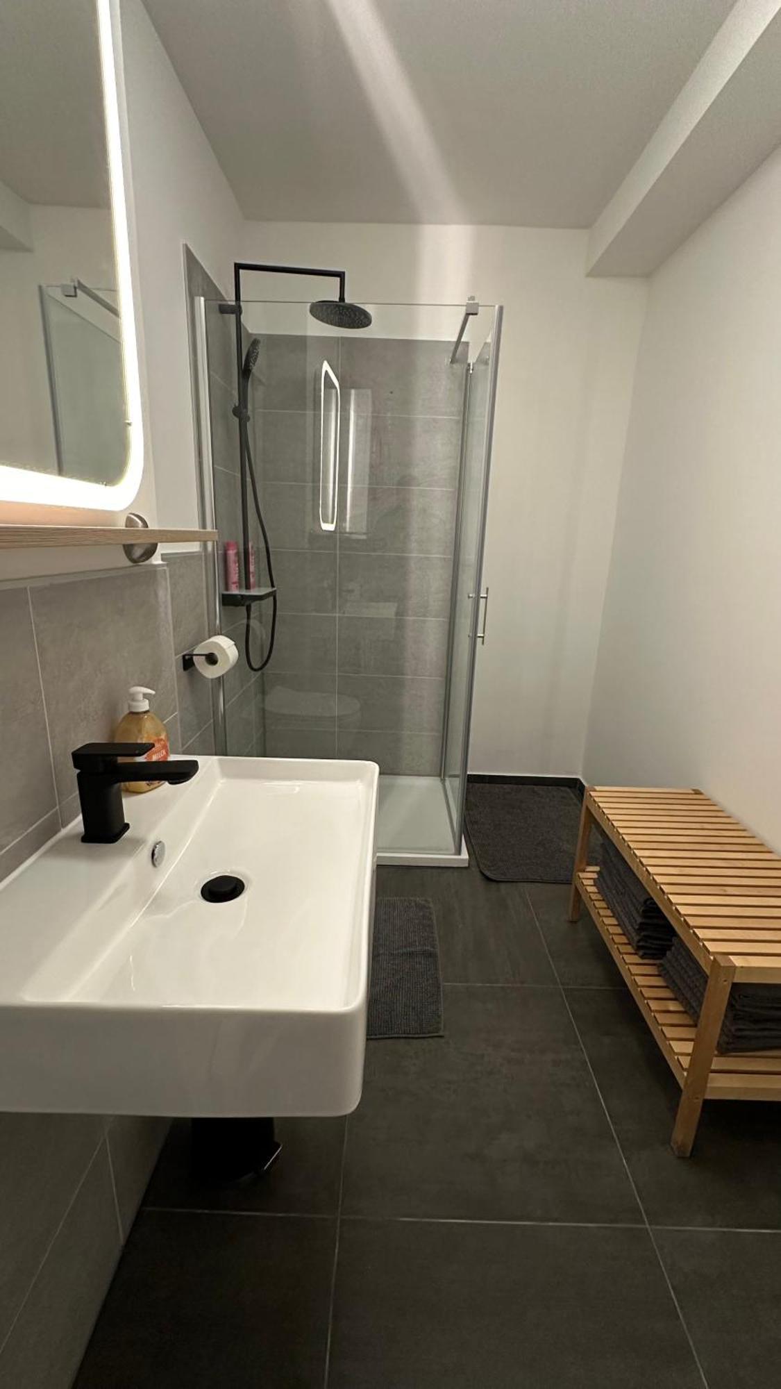 Traumhafte Wohnung Mitten In Charlottenburg Берлін Екстер'єр фото